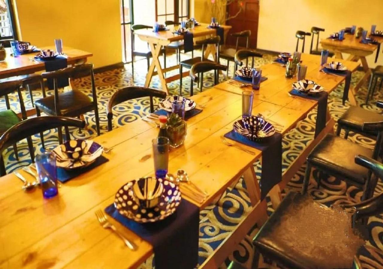 Dampe Resort Piliyandala Zewnętrze zdjęcie